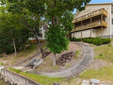 This lake home has all the features you appreciate & have been - photo 38