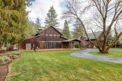Rogue River Home For Sale in Shady Cove Oregon