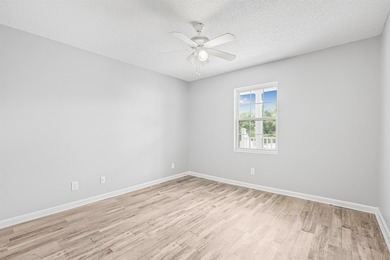 Welcome to this charming, updated 2-bedroom, 2-bathoom condo - photo 16
