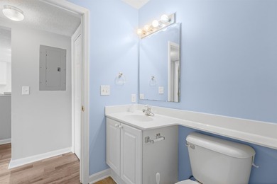 Welcome to this charming, updated 2-bedroom, 2-bathoom condo - photo 19