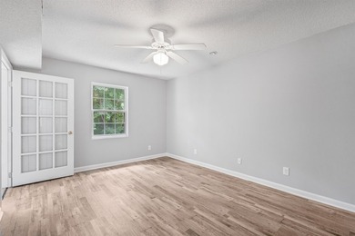 Welcome to this charming, updated 2-bedroom, 2-bathoom condo - photo 20