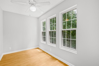 Welcome to this charming, updated 2-bedroom, 2-bathoom condo - photo 25