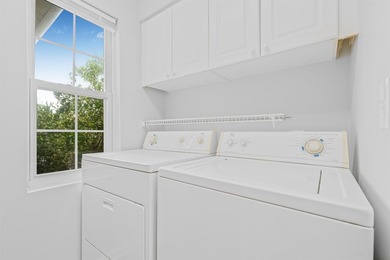 Welcome to this charming, updated 2-bedroom, 2-bathoom condo - photo 28