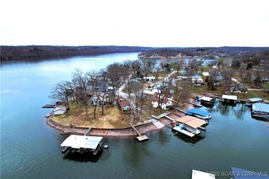 Lake Home Sale Pending in Sunrise Beach, Missouri