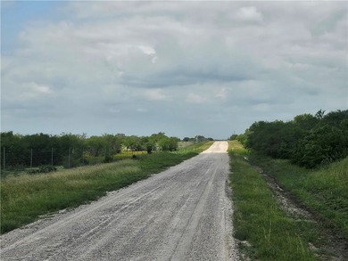 Discover the potential of this beautiful 22.86-acre tract - photo 3