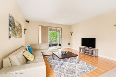 Stunning 3 bed 2 bath home with bonus room awaits its new owners - photo 3