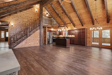 Beautifully crafted waterfront home on the Eagle River Chain - photo 20