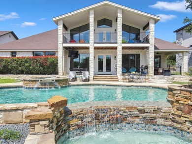 Lake LBJ Home For Sale in Kingsland Texas