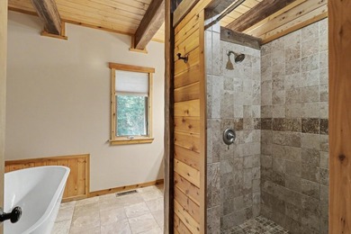 Beautifully crafted waterfront home on the Eagle River Chain - photo 23