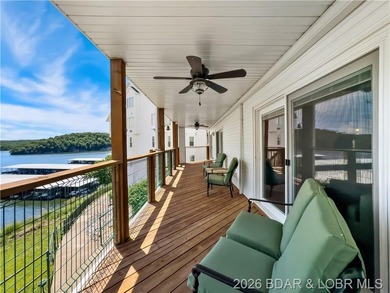 Turnkey luxury and breathtaking lakefront views await in this - photo 41
