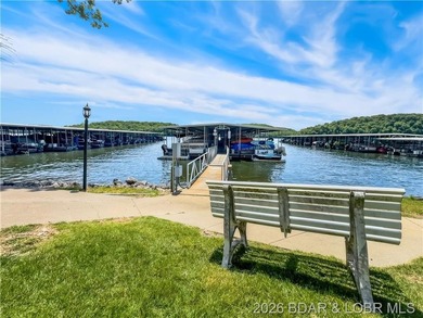 Turnkey luxury and breathtaking lakefront views await in this - photo 47