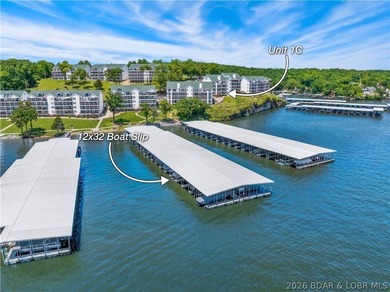 Turnkey luxury and breathtaking lakefront views await in this - photo 53