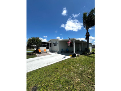 Beautifully maintained 2-bedroom, 2-bath home located in the - photo 3