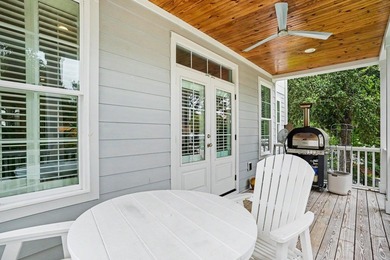 Better-Than-New Custom Home with Extensive Upgrades in the Heart - photo 29
