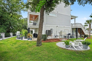 Better-Than-New Custom Home with Extensive Upgrades in the Heart - photo 33