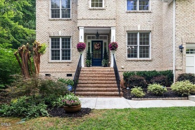 Luxury is easy to find. Privacy, character, and a backyard that - photo 10