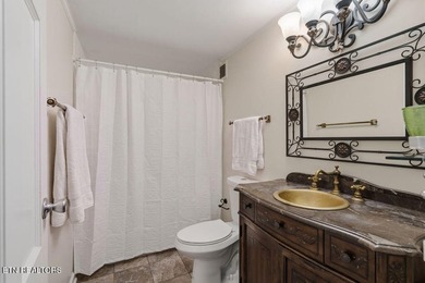STYLISH SEQUOYAH HILLS CONDOMINIUM. Fresh and awaiting your - photo 14