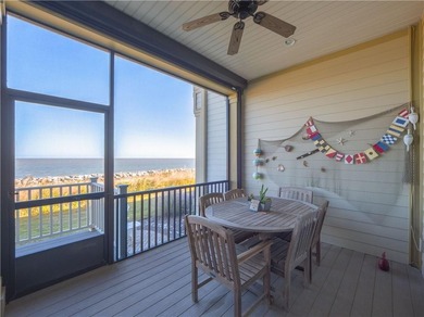 The Minute You Step into this GORGEOUS OCEAN FRONT Turn-Key - photo 17