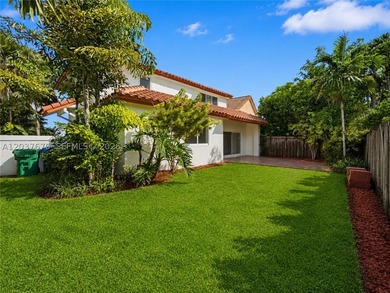 Welcome to this beautifully maintained 4-bedroom, 3-bathroom - photo 19