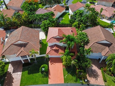 Welcome to this beautifully maintained 4-bedroom, 3-bathroom - photo 22