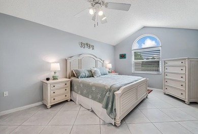 Enjoy sweeping views of Golf Course perfect for golf enthusiasts - photo 22