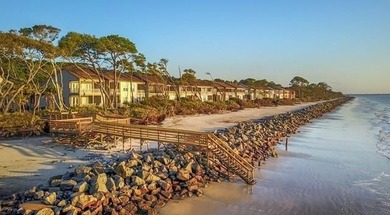 The Minute You Step into this GORGEOUS OCEAN FRONT Turn-Key - photo 34