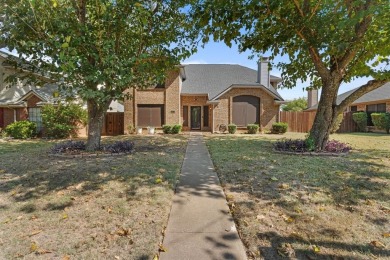 Joe Pool Lake Home For Sale in Cedar Hill Texas