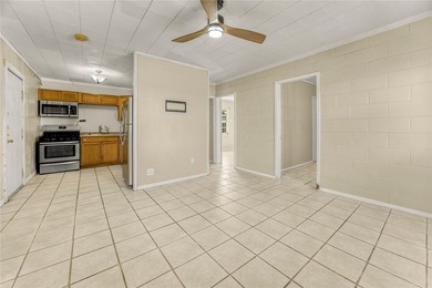 438 Valerie St is a 2-bedroom, 1-bath home offering 904 sq. ft - photo 2