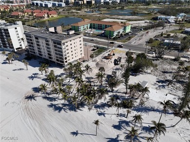 This is the BEST BEACHFRONT property on Fort Myers Beach with - photo 14