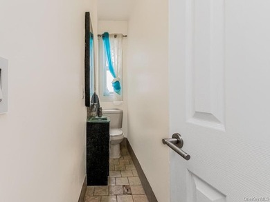 Welcome to 1858 Phelan Place in the Morris Heights section of - photo 19