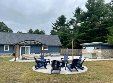 Whether you're seeking to build a family retreat, capitalize on - photo 24