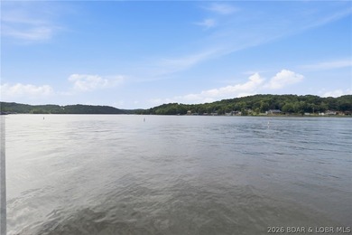 Enjoy the Lake of the Ozarks lifestyle in this beautifully - photo 32