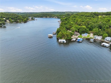 Enjoy the Lake of the Ozarks lifestyle in this beautifully - photo 41