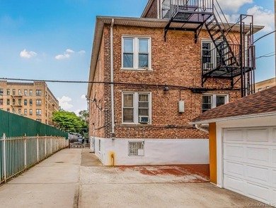 Welcome to 1858 Phelan Place in the Morris Heights section of - photo 43