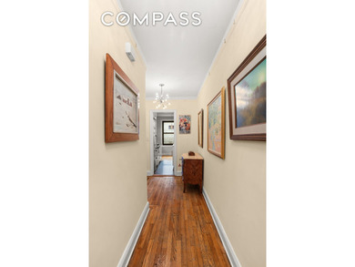 Prewar Renovated One Bedroom Quiet North-facing apartment with - photo 3