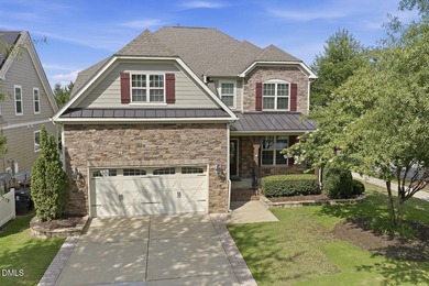Nestled in the highly desirable 12 Oaks golf course community - photo 1