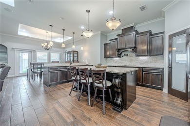 Discover luxury living in this beautifully designed 4-bedroom - photo 8