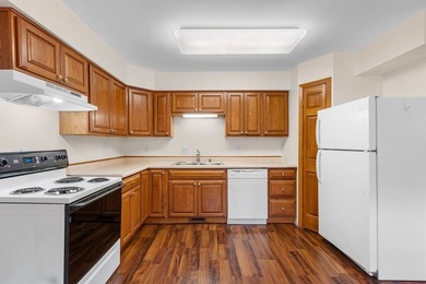 Welcome to your home on sought-after Doty Island! This inviting - photo 11