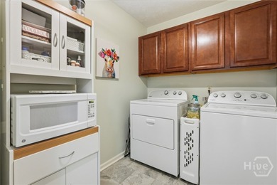 Welcome to easy island living in this meticulously maintained 4 - photo 19