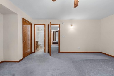 Welcome to your home on sought-after Doty Island! This inviting - photo 22