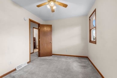 Welcome to your home on sought-after Doty Island! This inviting - photo 27