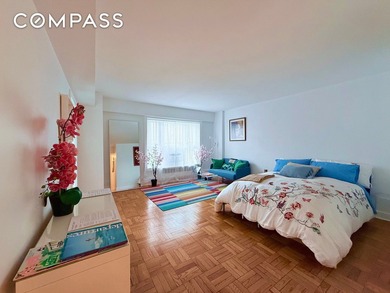 Welcome to Residence 2E a beautifully laid out alcove studio - photo 3