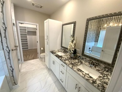 This beautifully maintained home is *move in ready* and offers - photo 38