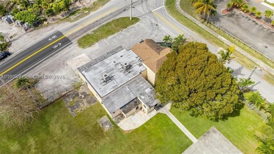 Development opportunity in Biscayne Gardens - This 1.40-acre - photo 8