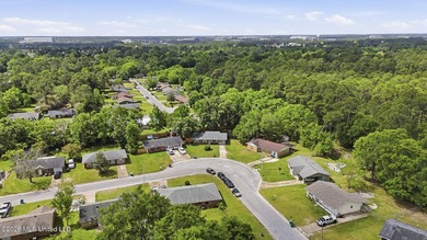 This adorable home in North Gulfport offers it all, with easy - photo 25