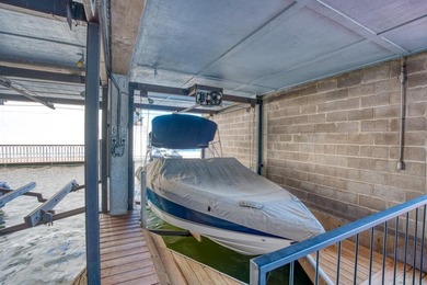 Experience refined waterfront living in this beautifully updated - photo 4