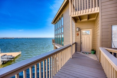 Experience refined waterfront living in this beautifully updated - photo 8