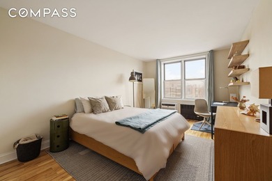 Make this spacious 1.5 bedroom corner apartment your new home - photo 4