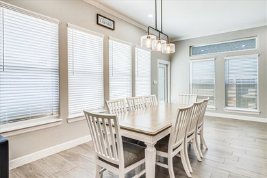 Now here is your chance to move-into this.... Beautiful Home - photo 11