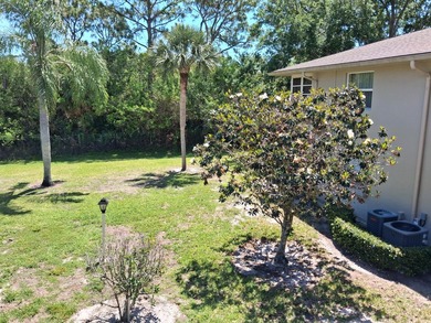 Welcome to this bright and Beautiful Maintained, Fully Furnished - photo 15
